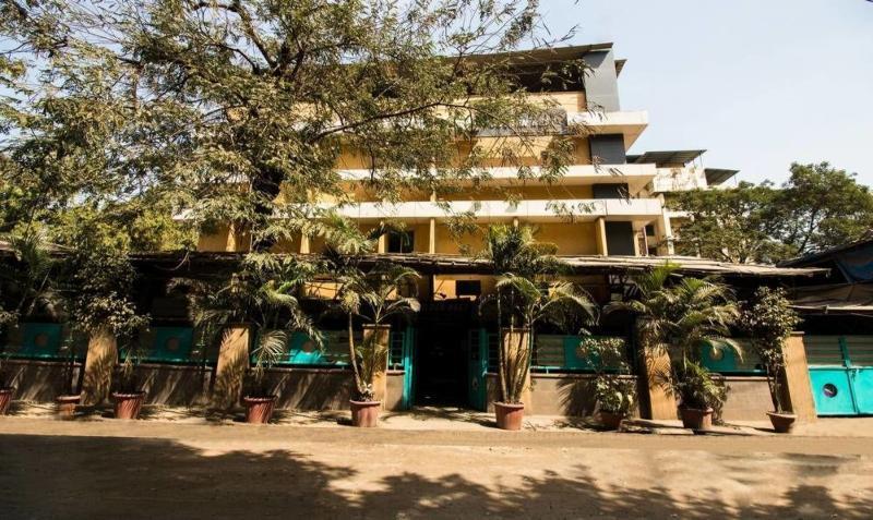 Hotel Treebo Trend Golden Nest Thane Exterior foto