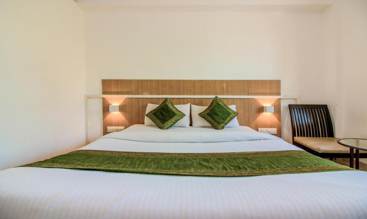Hotel Treebo Trend Golden Nest Thane Exterior foto