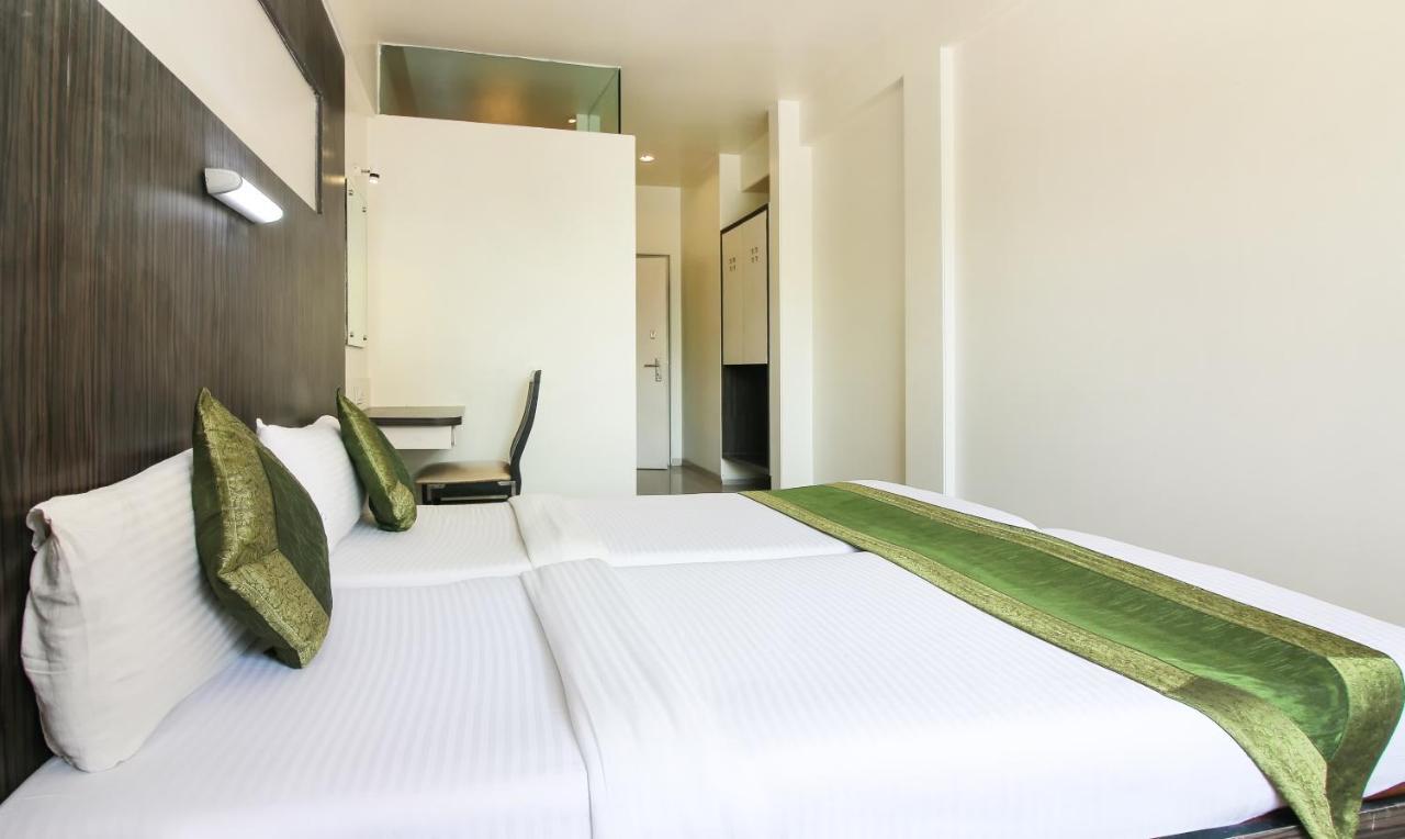 Hotel Treebo Trend Golden Nest Thane Exterior foto