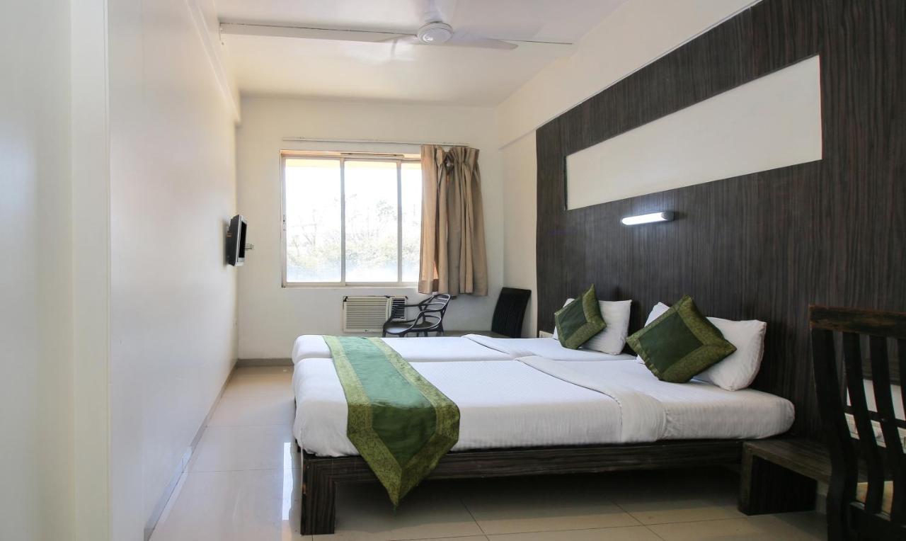 Hotel Treebo Trend Golden Nest Thane Exterior foto