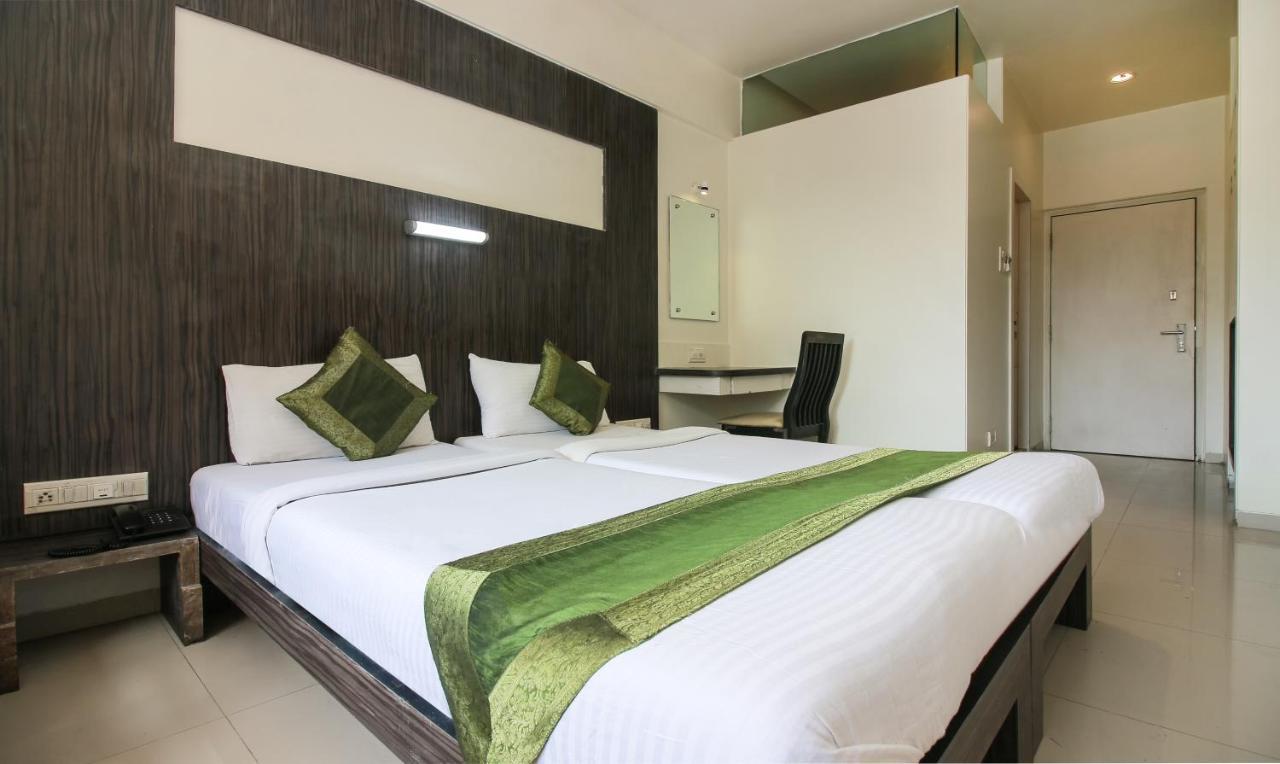 Hotel Treebo Trend Golden Nest Thane Exterior foto