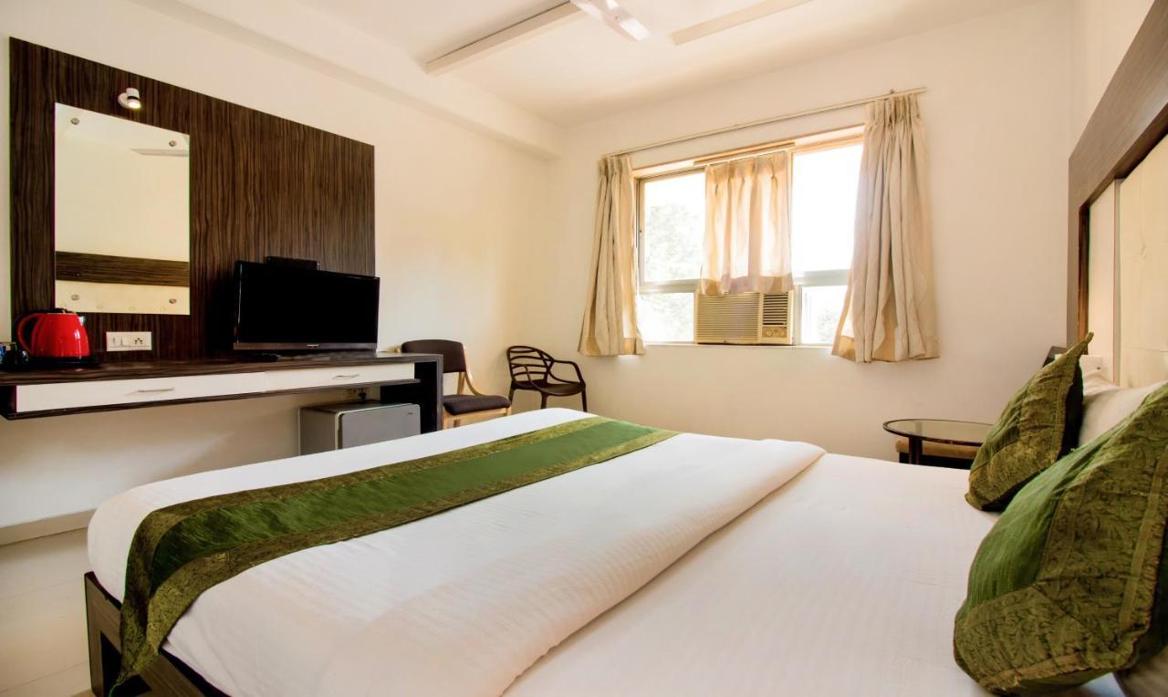 Hotel Treebo Trend Golden Nest Thane Exterior foto